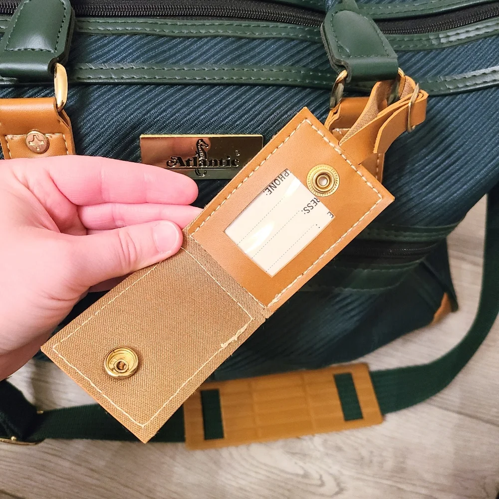 Like-new Atlantic Luggage Carry On Size Shoulder Bag in Blue-Green w/ Tan Strap - Picture 8 of 11